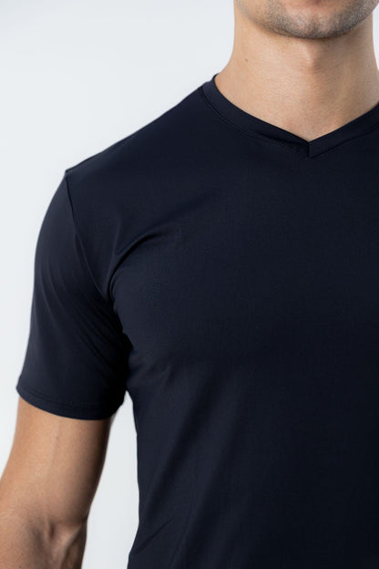 Camiseta Masculina Poliamida Tech Force - Gola V - Preto