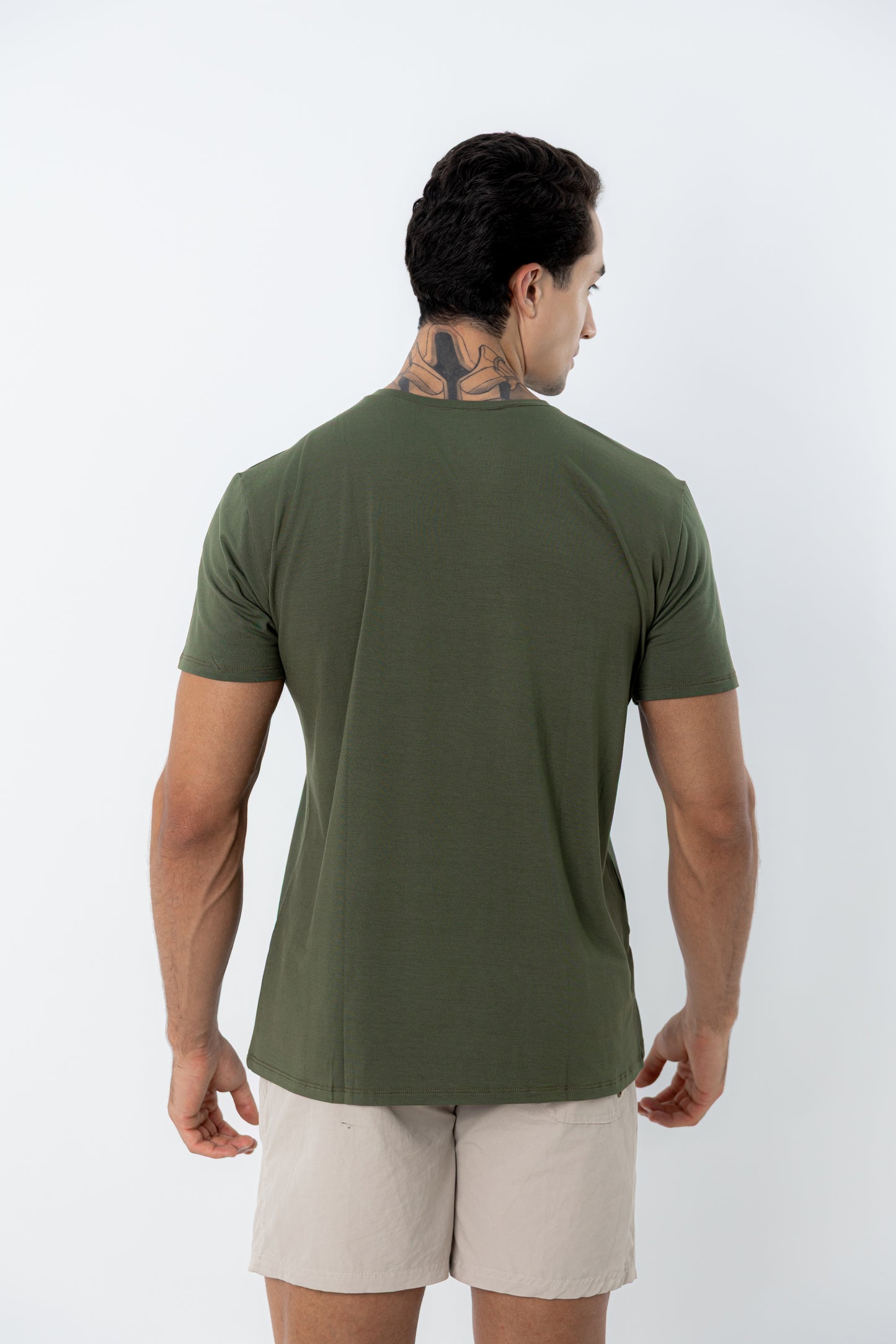 Camiseta Tech Urban Modal - Gola V - Verde Militar